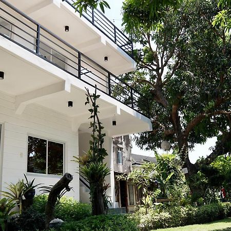 Location One Eighty Bed & Breakfast Bangcusay Luaran gambar