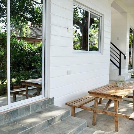 Location One Eighty Bed & Breakfast Bangcusay Luaran gambar